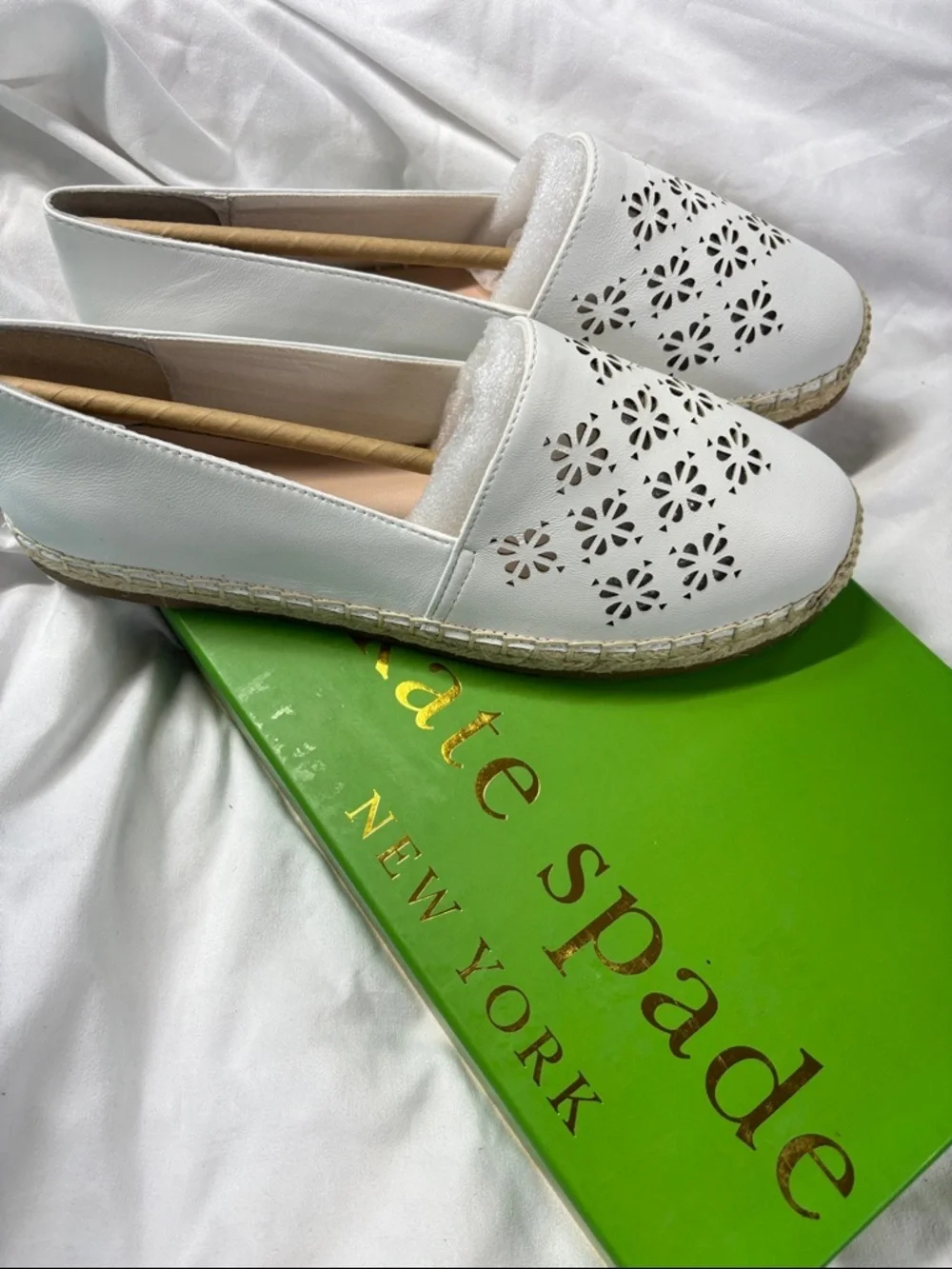 Kate Spade Garcia Cut Out Optic White  Espadrille Flats Leather shoes 8